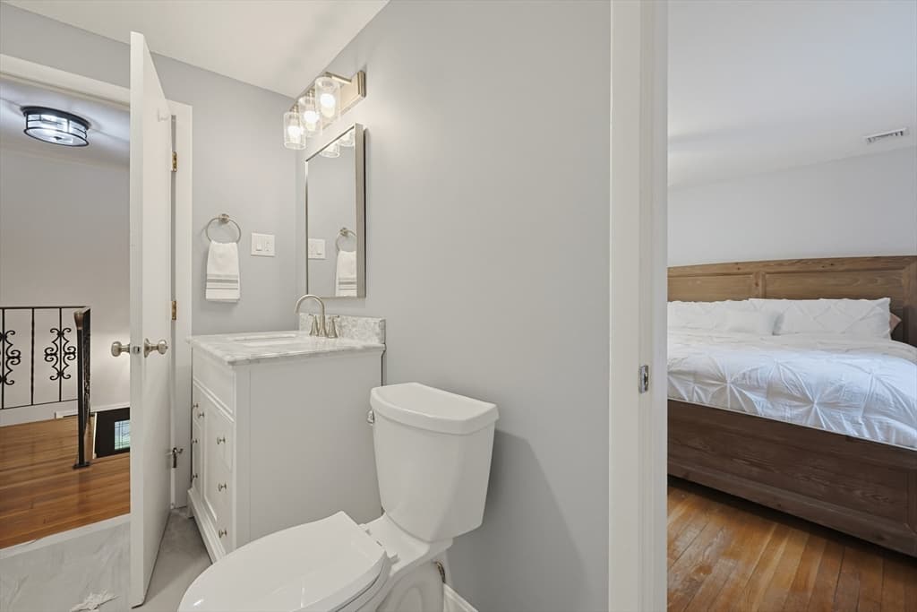 62 Miller St, Franklin MA 02038 photo 31