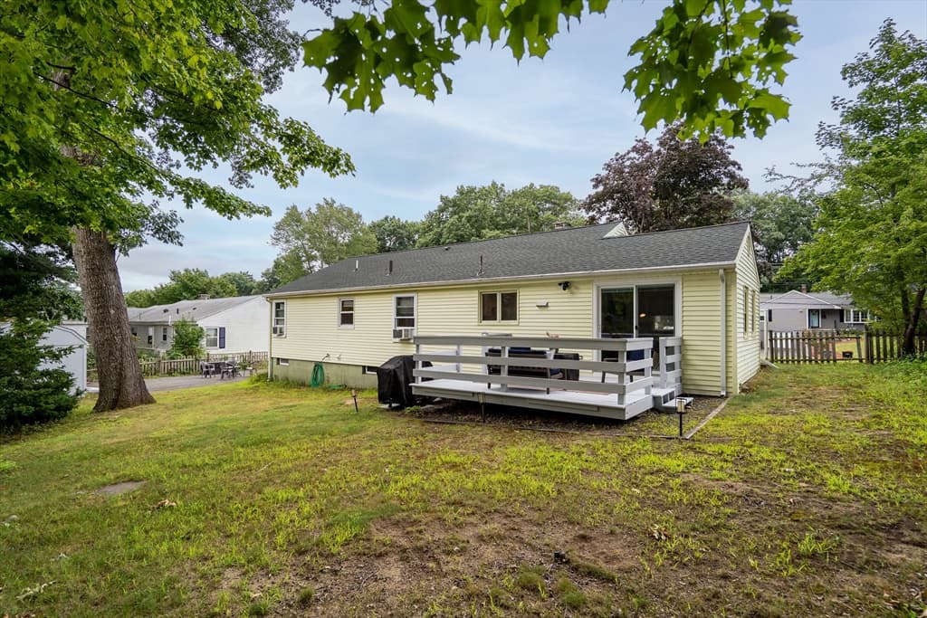 30 Linda Ave, Framingham MA 01701 photo 23