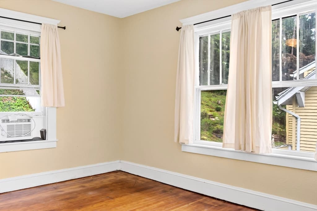 51 Francis Ave, Holyoke MA 01040 photo 23