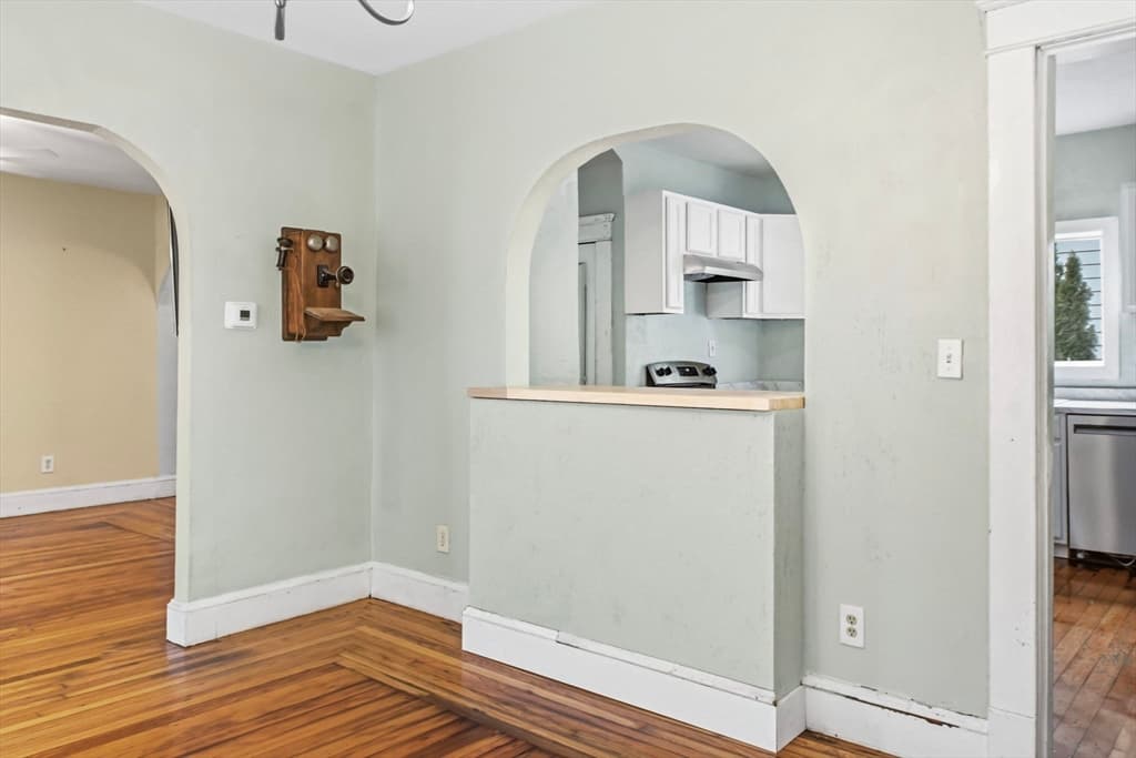 51 Francis Ave, Holyoke MA 01040 photo 13
