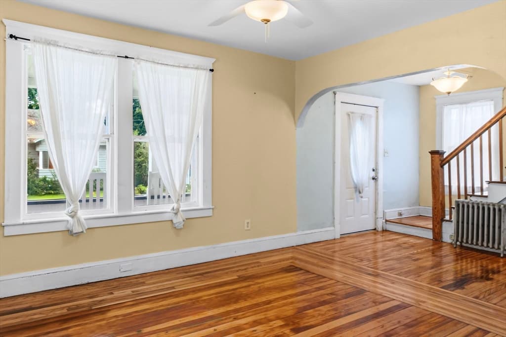51 Francis Ave, Holyoke MA 01040 photo 8