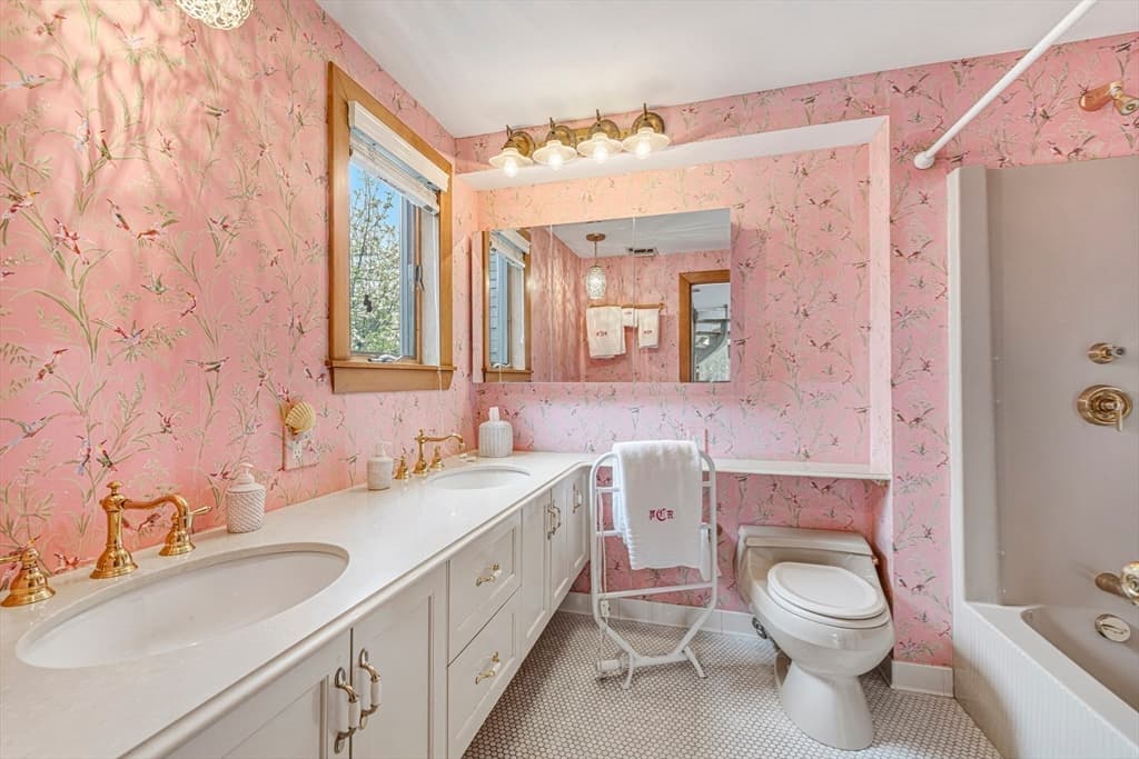 94 Howland, Westport MA 02790 photo 23