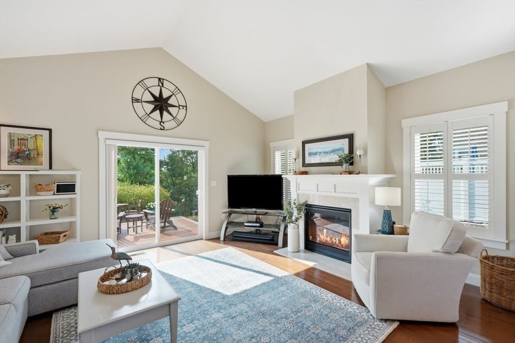 48 Inkberry Ln, Plymouth MA 02360 photo 6
