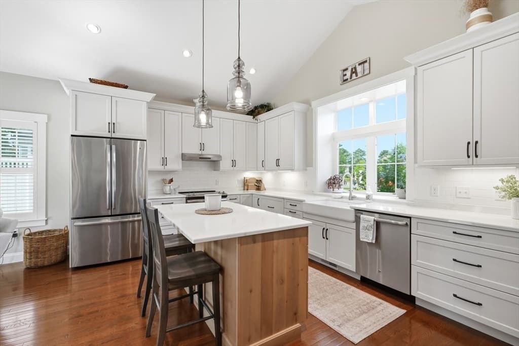 48 Inkberry Ln, Plymouth MA 02360 photo 4