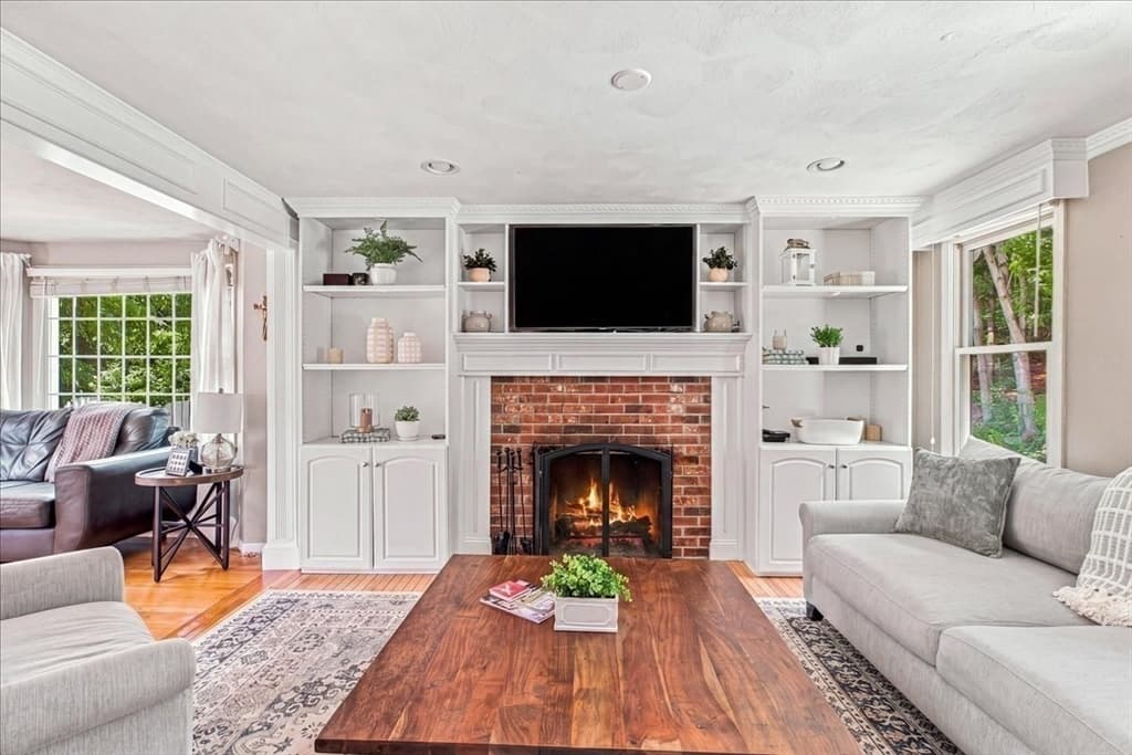 9 Catherine Avenue, Franklin MA 02038 photo 6