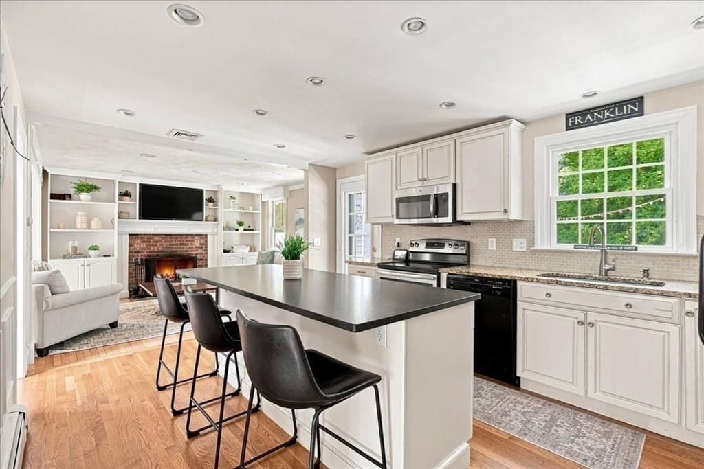 9 Catherine Avenue, Franklin MA 02038 photo 9