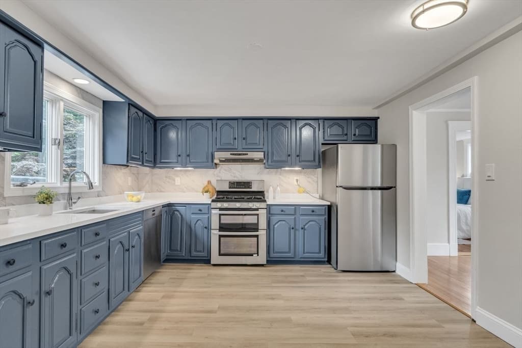 5 Maple St, Lexington MA 02420 photo 9