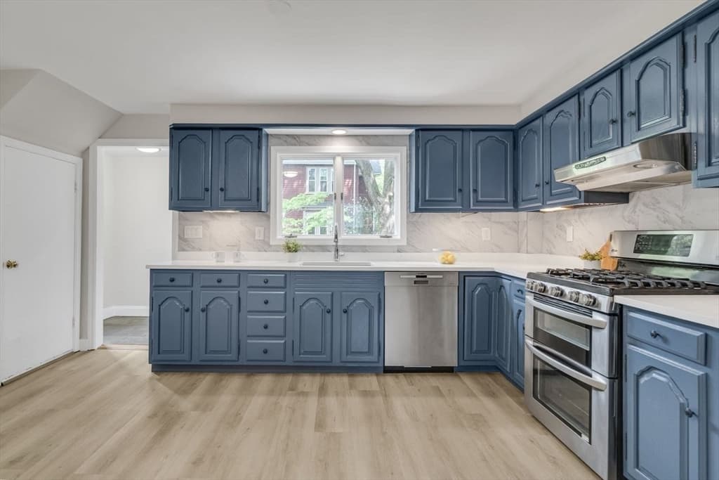5 Maple St, Lexington MA 02420 photo 8