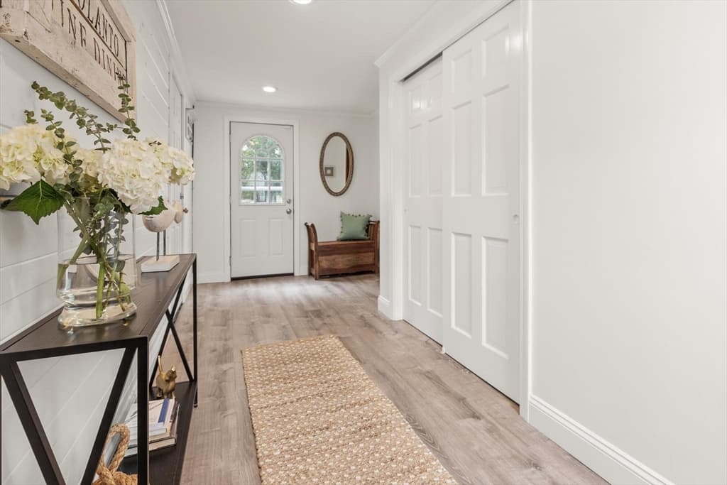 11 Old Farm Rd, Beverly MA 01915 photo 6