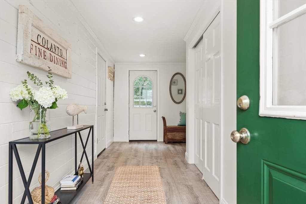 11 Old Farm Rd, Beverly MA 01915 photo 5
