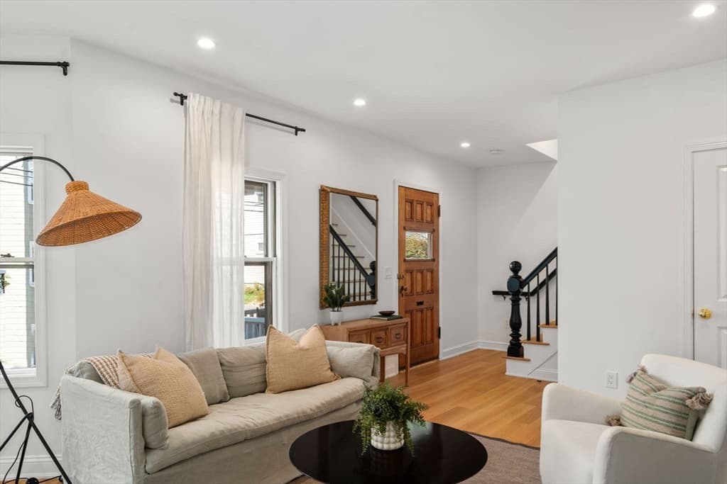 15 Campbell Park, Somerville MA 02144 photo 7