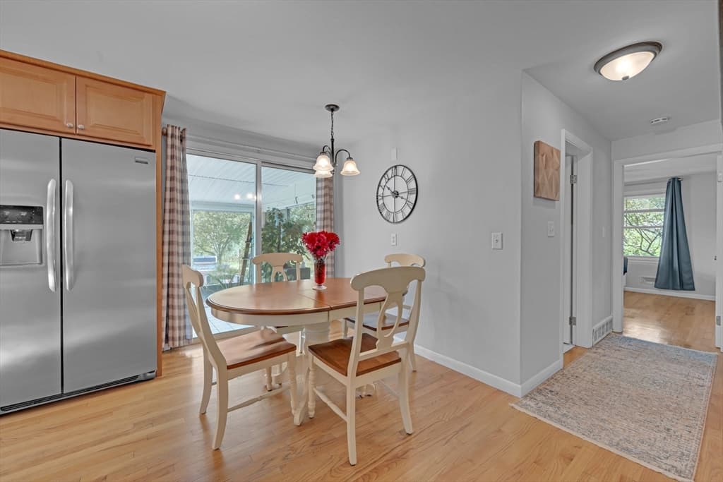Single Family Residence at 25 Pullard Rd, Grafton MA 01519, Grafton, photo 9 of 39
