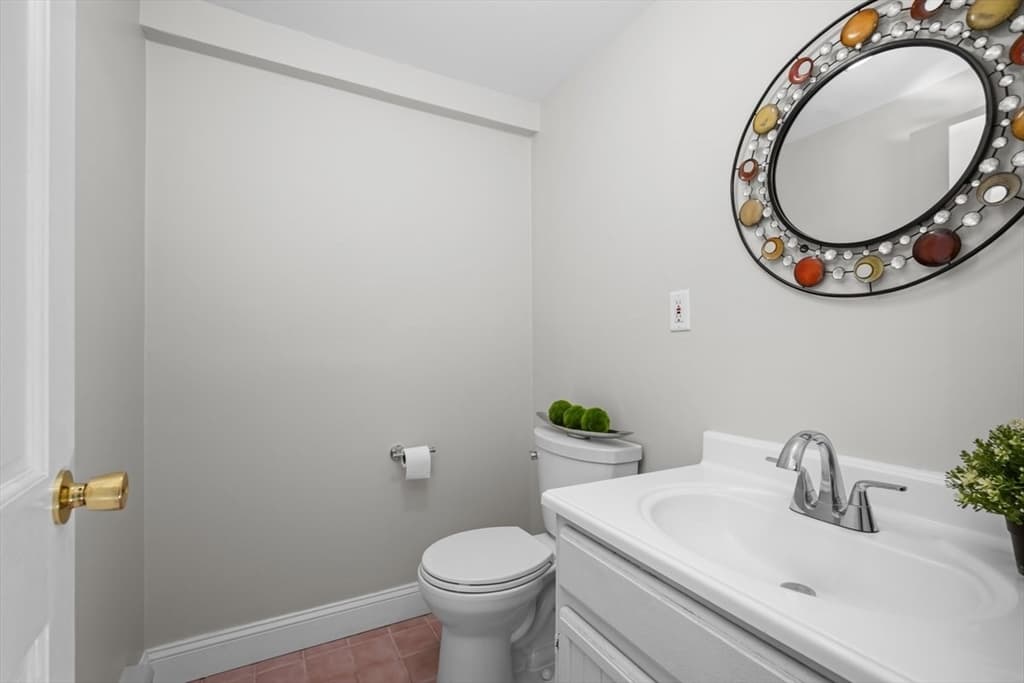 5 Elm Street, Upton MA 01568 photo 27