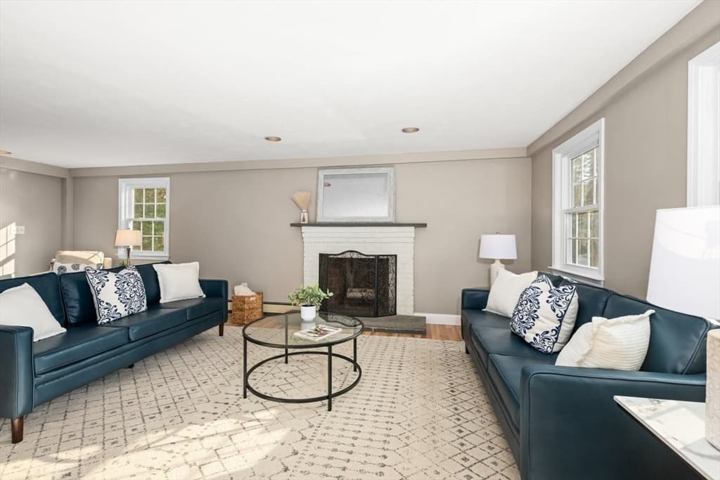 5 Elm Street, Upton MA 01568 photo 4