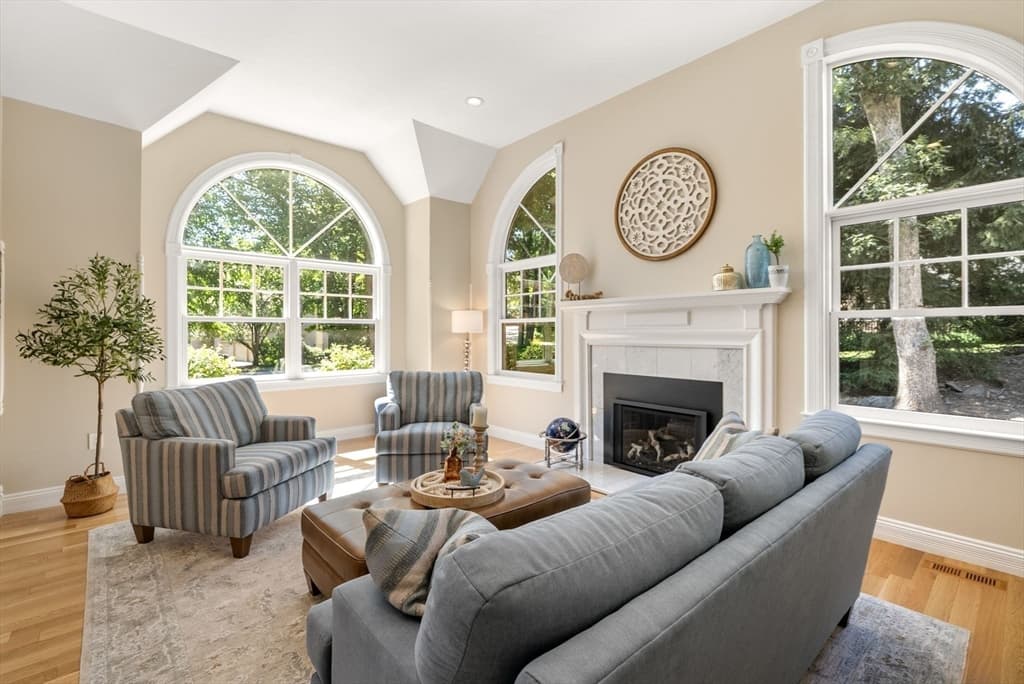 5 Queen Anne Rd, Hopkinton MA 01748 photo 5
