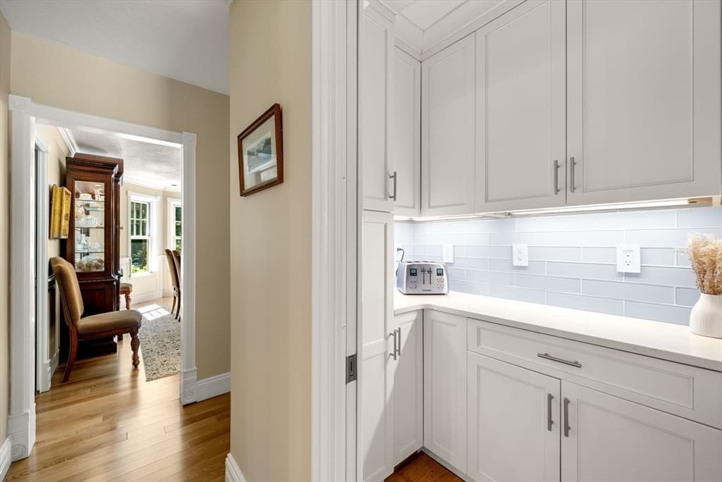 5 Queen Anne Rd, Hopkinton MA 01748 photo 8
