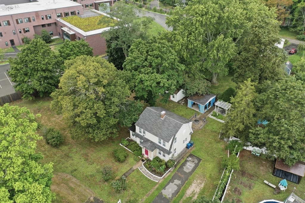 101 Pleasant St, Tewksbury MA 01876 photo 4