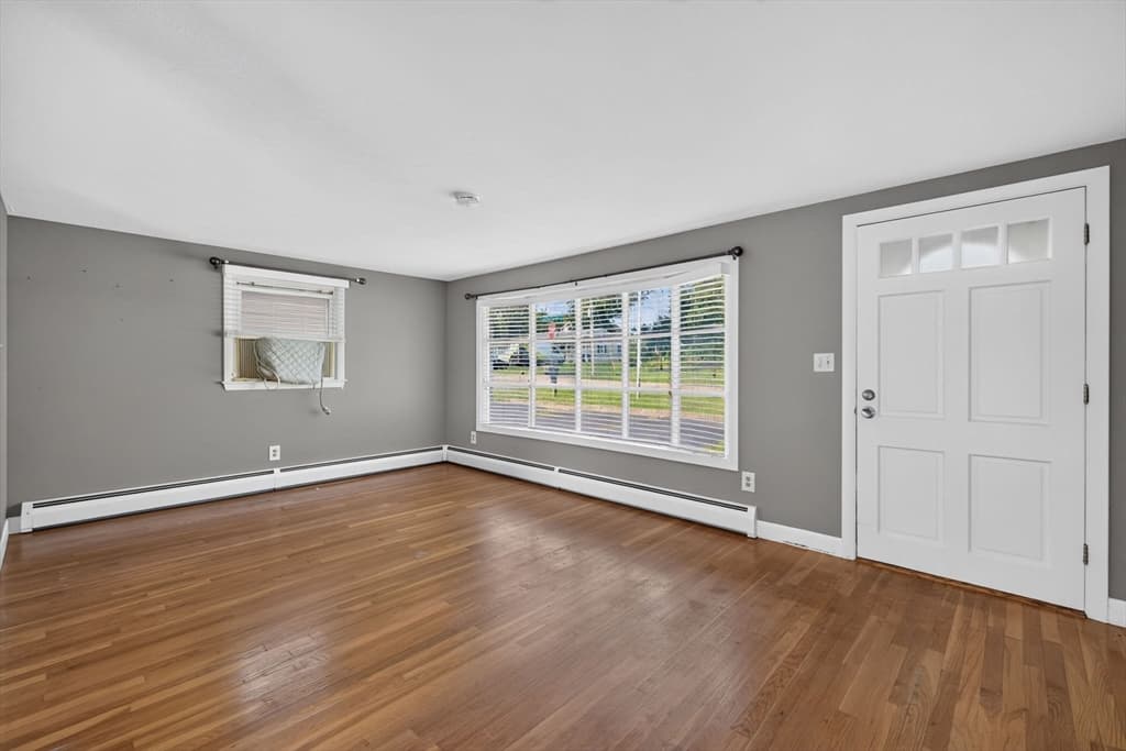 165 Swansom Rd, Swansea MA 02777 photo 7