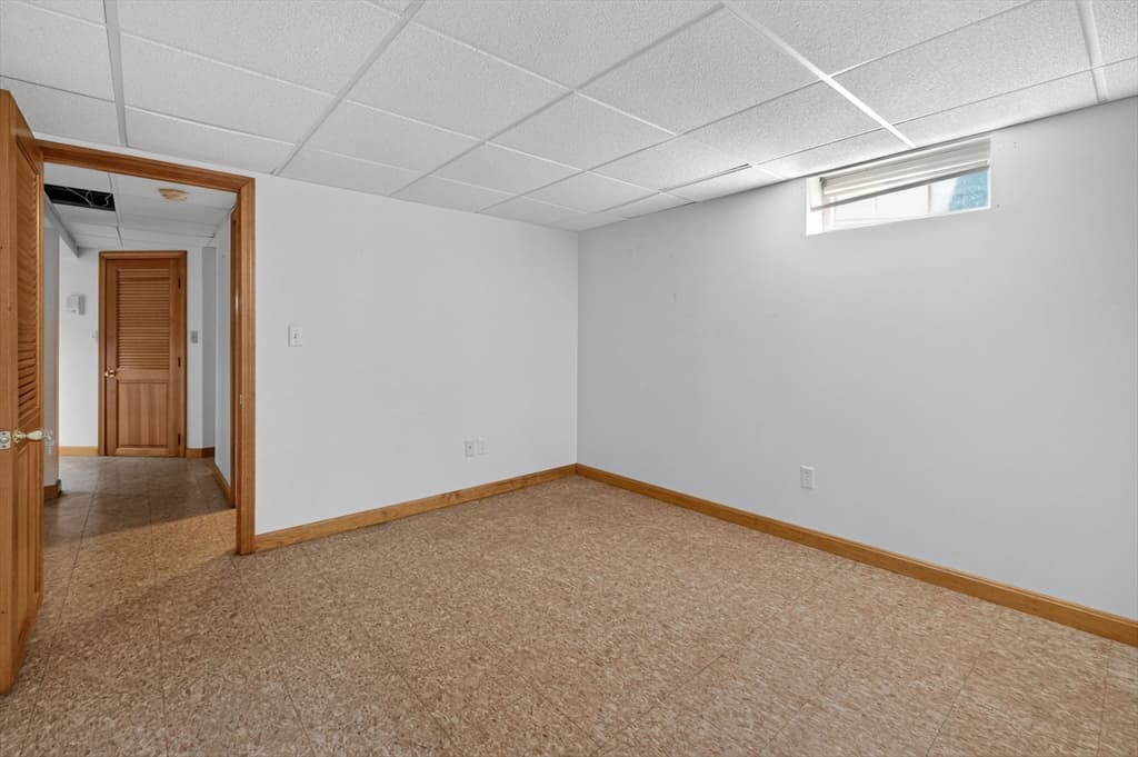 165 Swansom Rd, Swansea MA 02777 photo 34