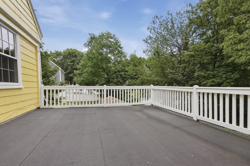 21 Oakwood Ave, Saugus MA 01906 photo 36