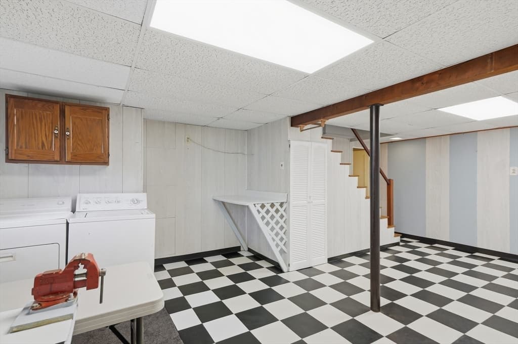 21 Oakwood Ave, Saugus MA 01906 photo 32
