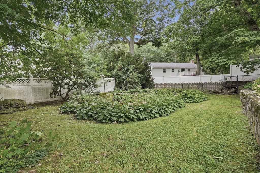 21 Oakwood Ave, Saugus MA 01906 photo 40