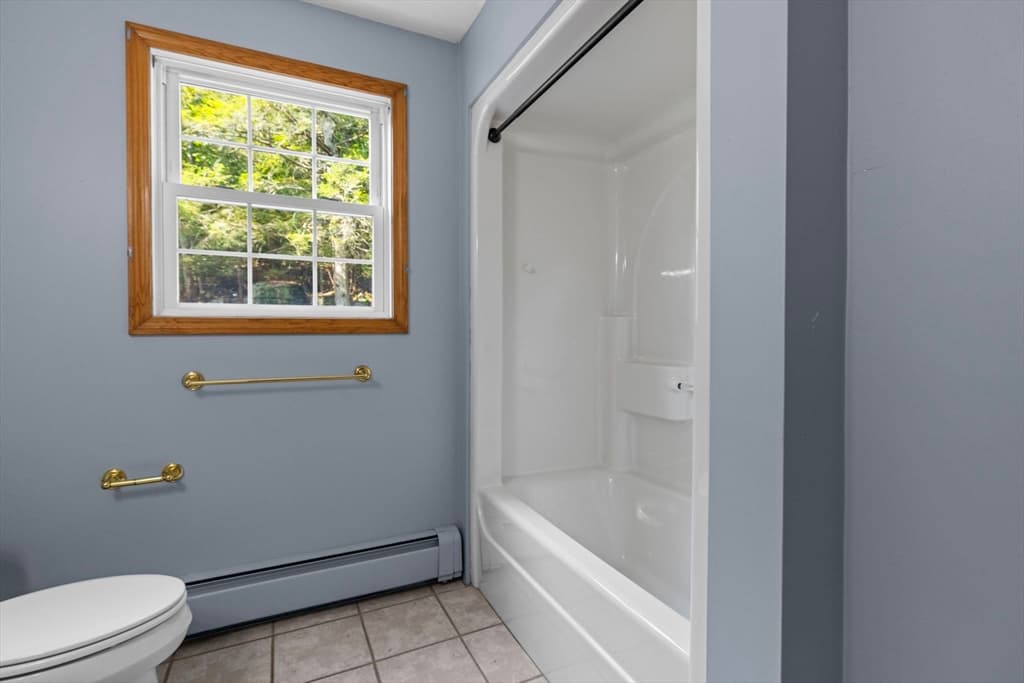 Single Family Residence at 1524 Round Top Rd, Burrillville RI 02830, Burrillville, photo 14 of 36