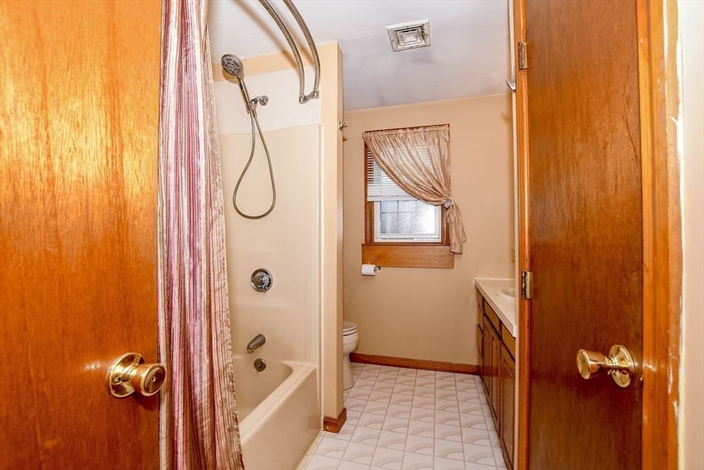 2697 Cranberry Hwy # 12, Wareham MA 02571 photo 25
