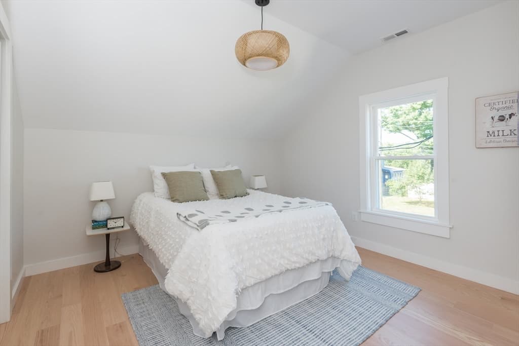 12 Norton St, Boston MA 02136 photo 18