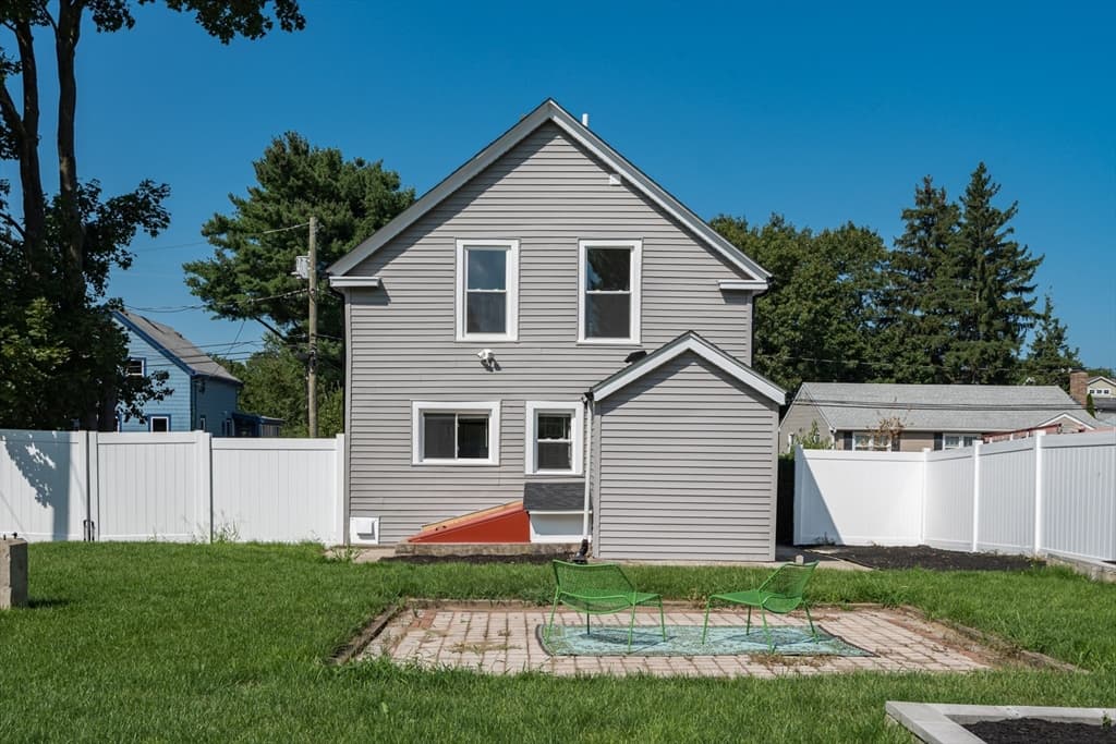 12 Norton St, Boston MA 02136 photo 31