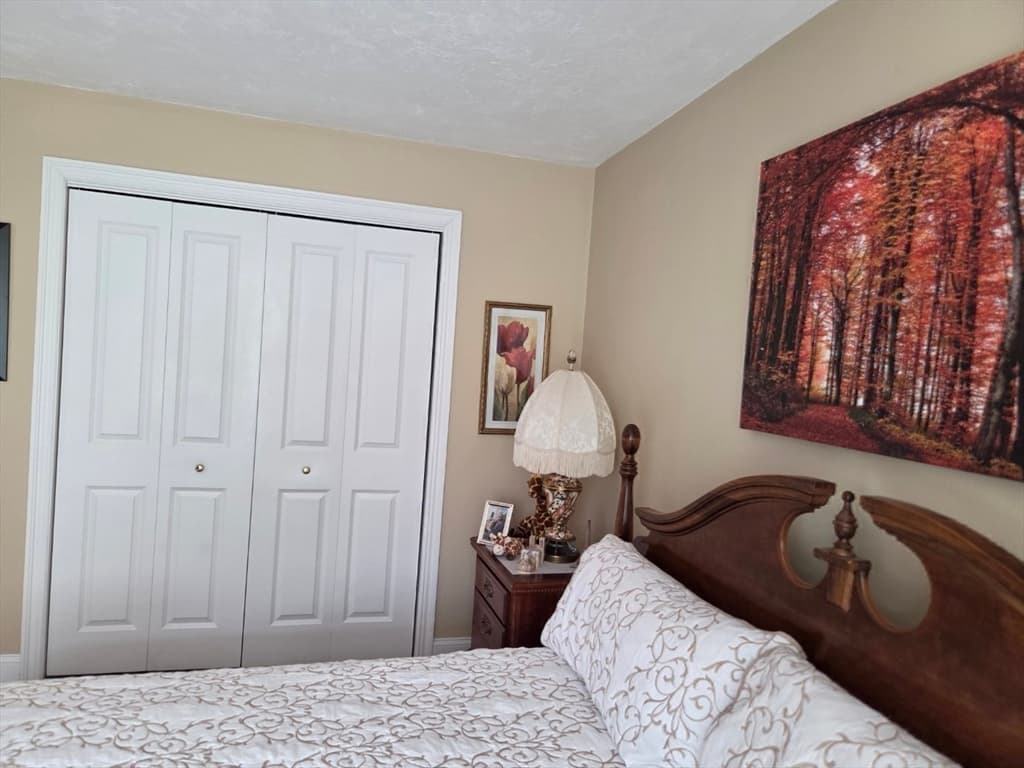 Condominium at 37 Horne Way # 37, Millbury MA 01527, Millbury, photo 28 of 33