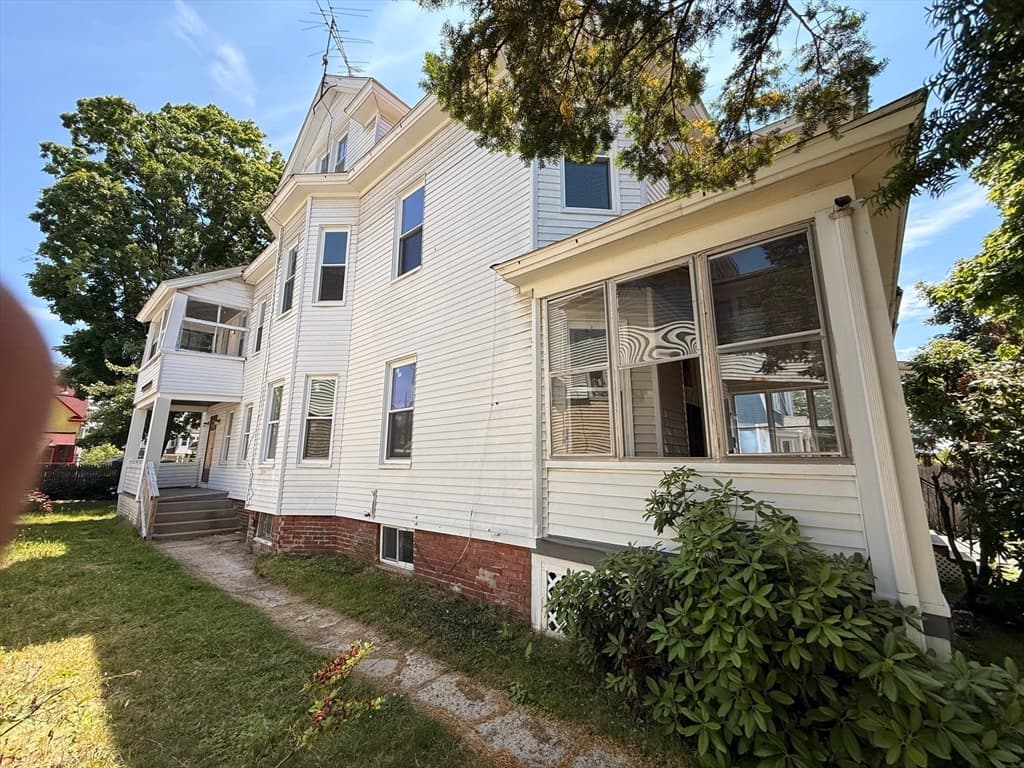 43 Wellington St, Springfield MA 01109 photo 37