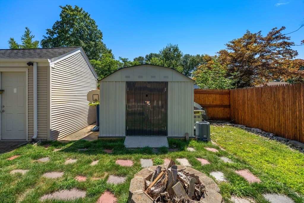 434 Eldridge St., Fall River MA 02720 photo 9