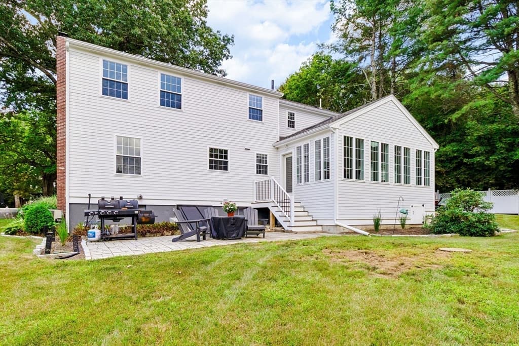 27 Maple St, Carlisle MA 01741 photo 32