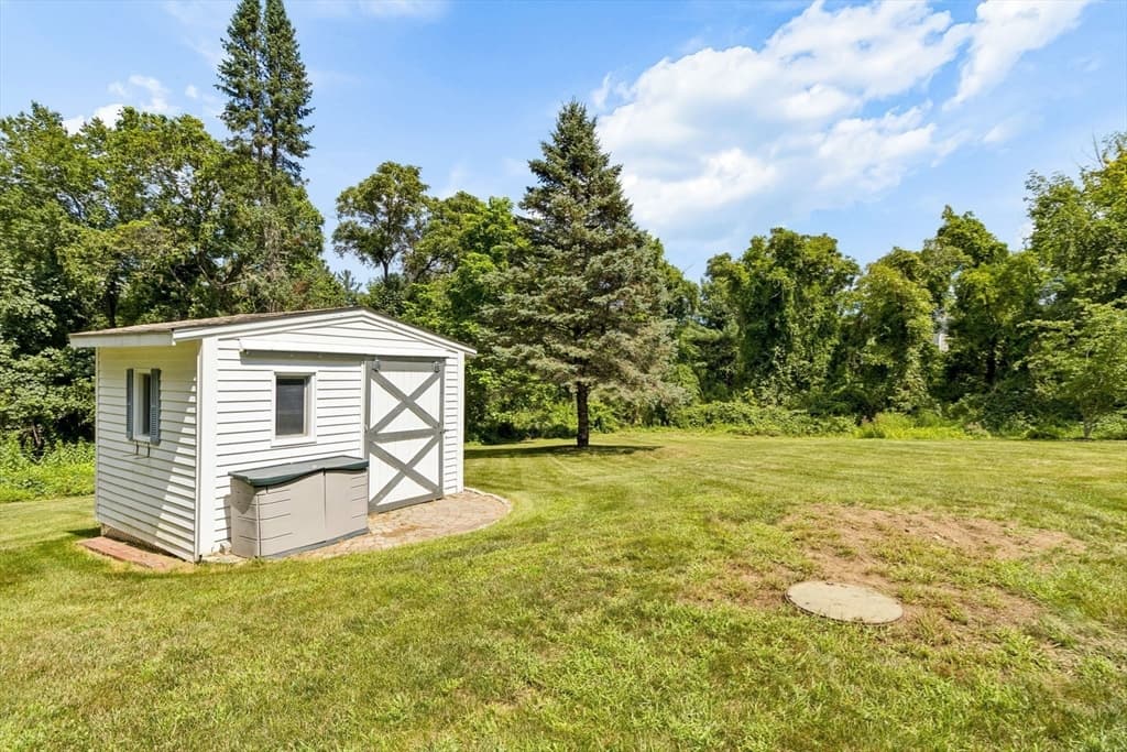 27 Maple St, Carlisle MA 01741 photo 31