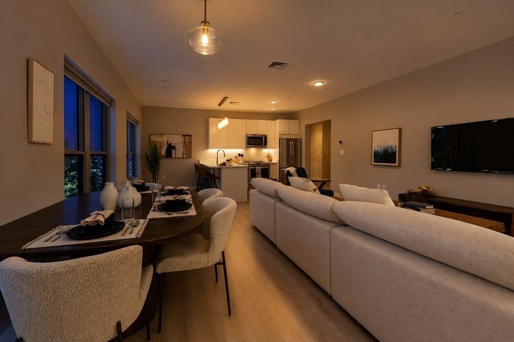 999 Hancock St # 202, Quincy MA 02169 photo 13
