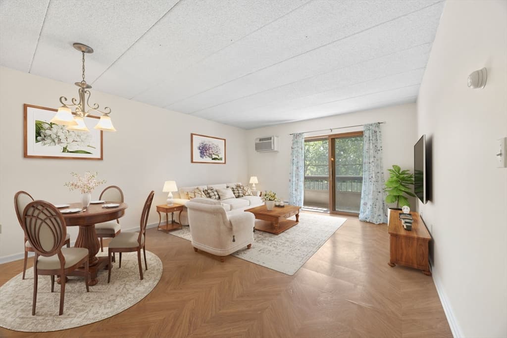 180 Green St # 406, Melrose MA 02176 photo 6
