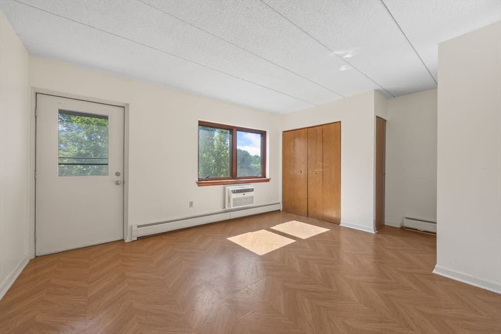 180 Green St # 406, Melrose MA 02176 photo 19