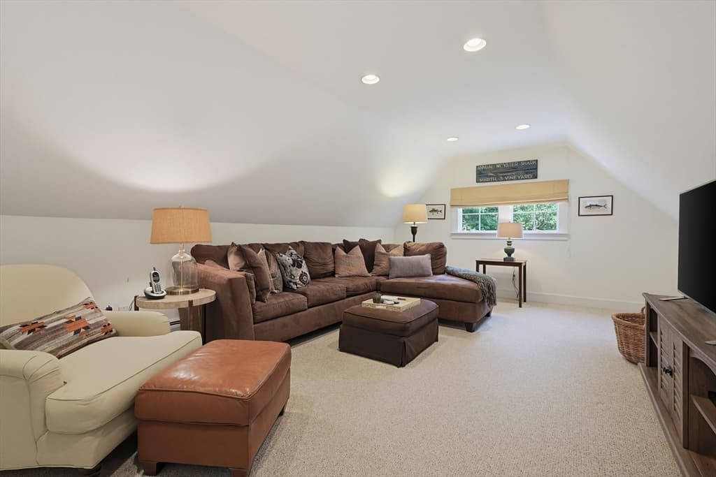 35 Tucker Ln, Dartmouth MA 02747 photo 39