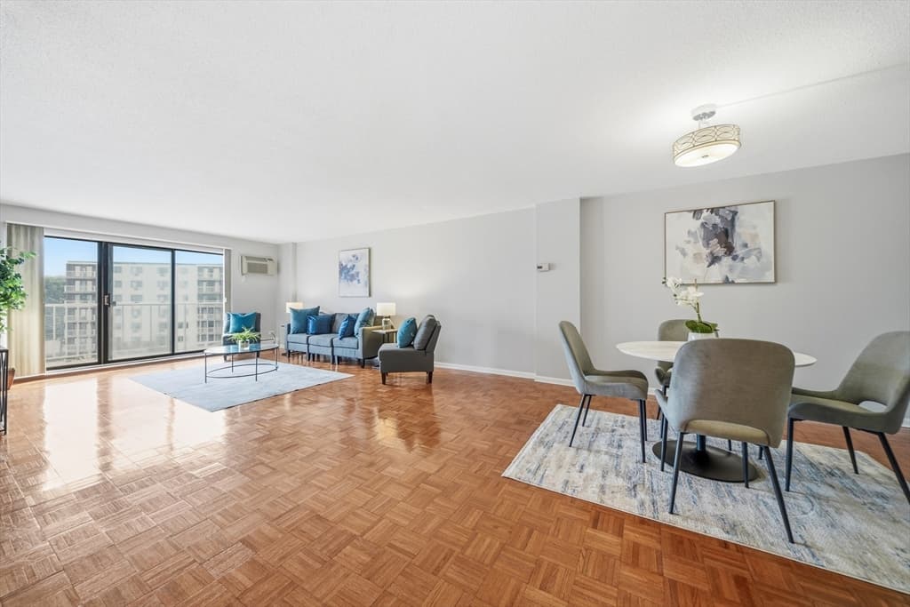 131 Coolidge Avenue # 526, Watertown MA 02472