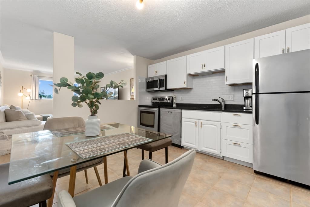 145 Essex Avenue # 405, Gloucester MA 01930 photo 9