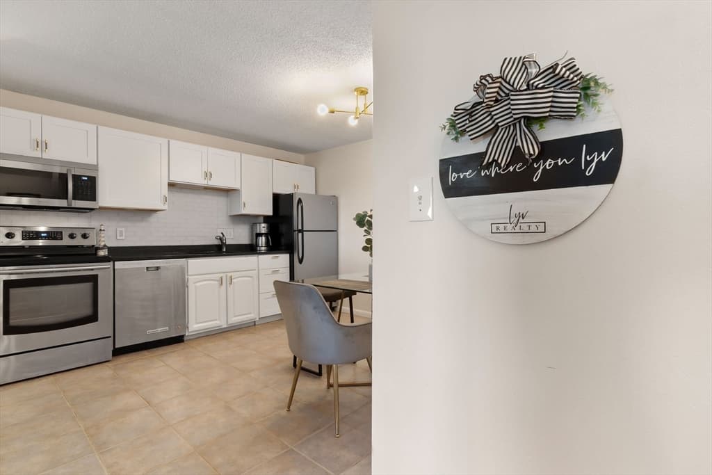 145 Essex Avenue # 405, Gloucester MA 01930 photo 10