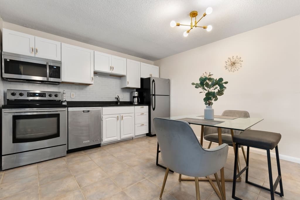 145 Essex Avenue # 405, Gloucester MA 01930 photo 8