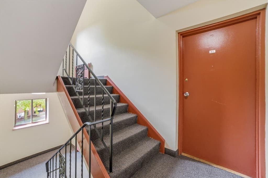 14 Riverside St # 1, Watertown MA 02472 photo 15