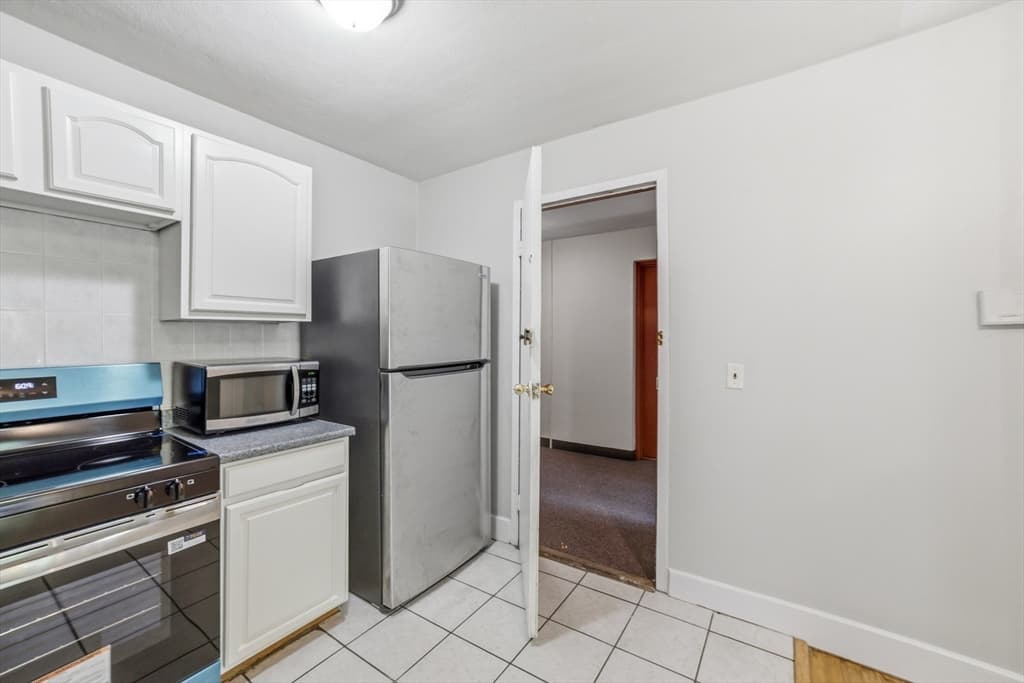 14 Riverside St # 1, Watertown MA 02472 photo 8