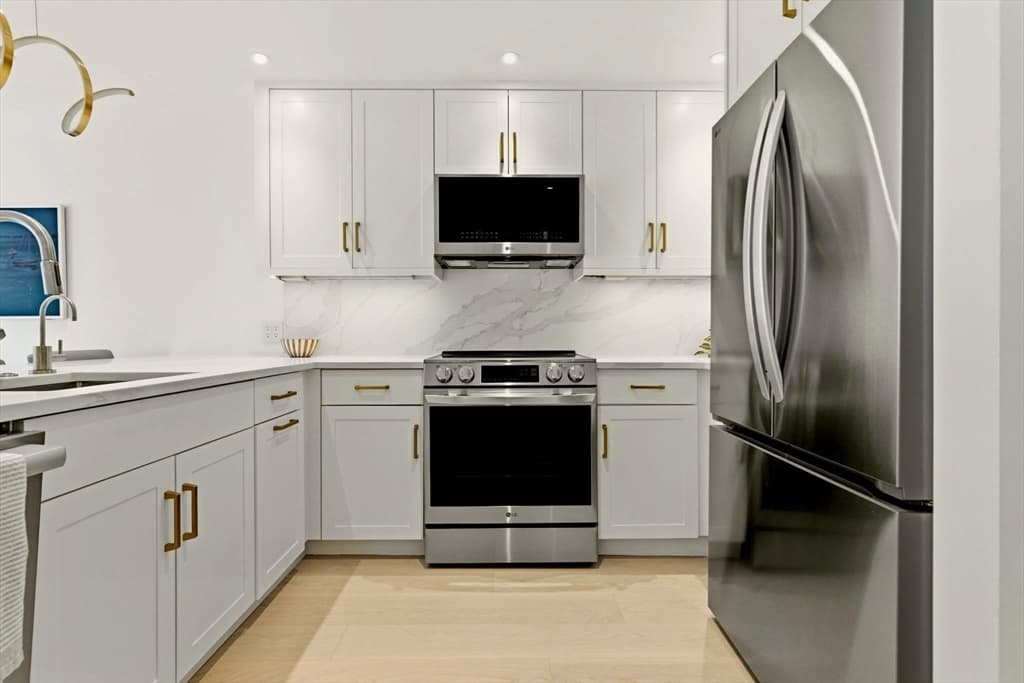 80 Broad St # 1009, Boston MA 02110 photo 8