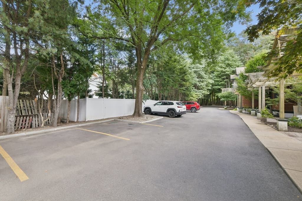 20 Pettee St # 20, Newton MA 02464 photo 27