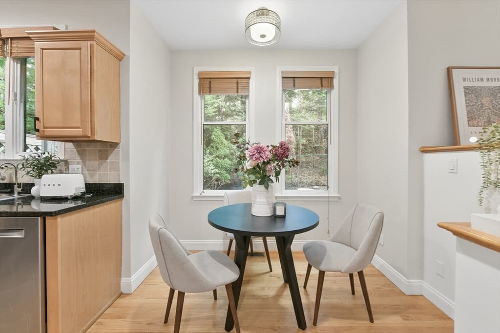 20 Pettee St # 20, Newton MA 02464 photo 6