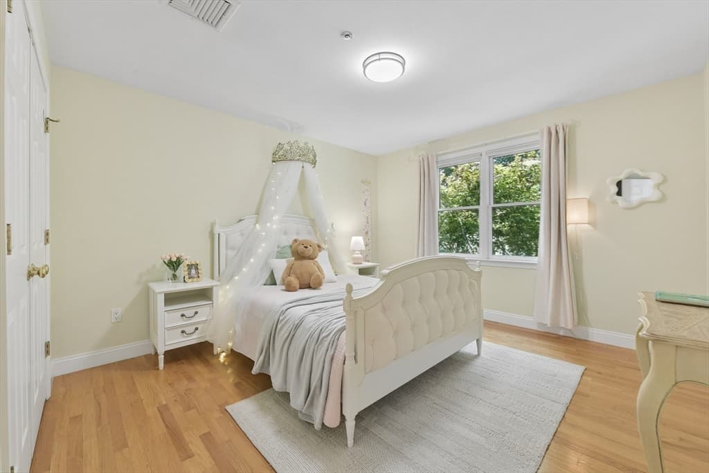 20 Pettee St # 20, Newton MA 02464 photo 16