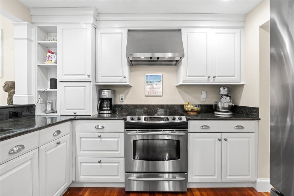 406 Lowell St, Andover MA 01810 photo 4